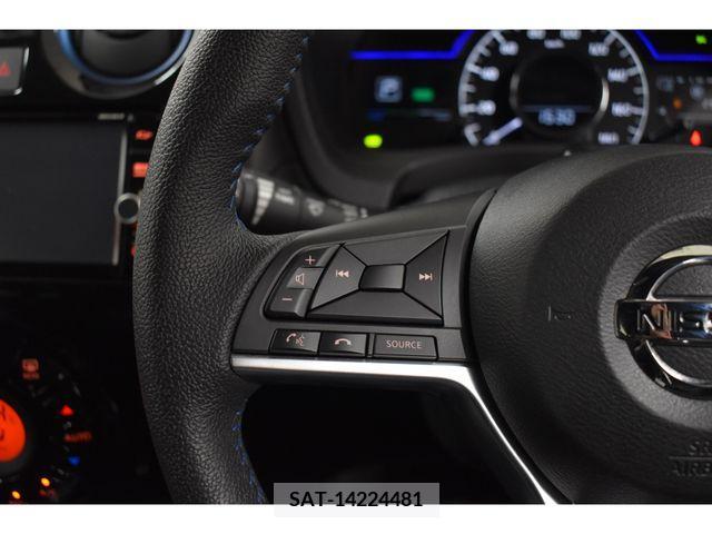 Nissan NOTE 2019-02 281014-16