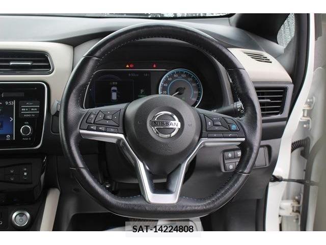 Nissan LEAF 2017-11 274714-15