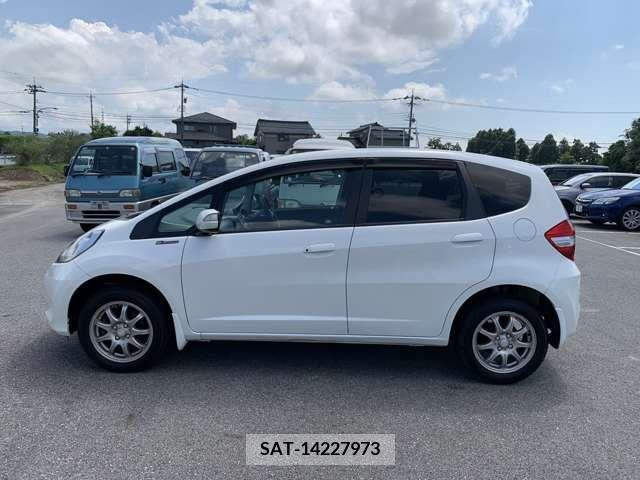 Honda FIT 2011-12 385881-4