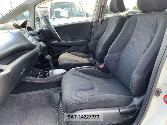 Honda FIT 2011-12 385881-12
