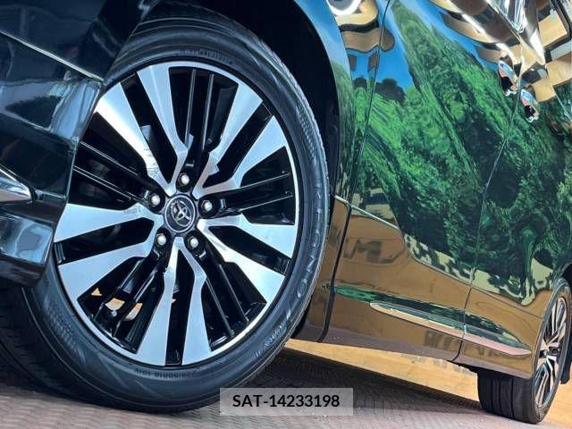 Toyota ALPHARD 2018-06 378717-16