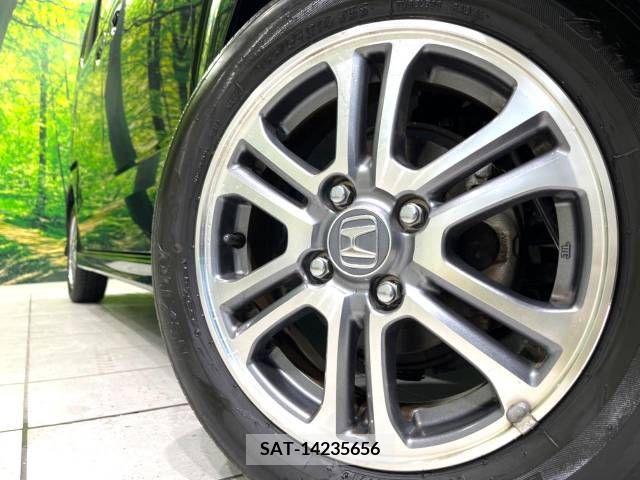 Honda N BOX CUSTOM 2017-06 325689-13