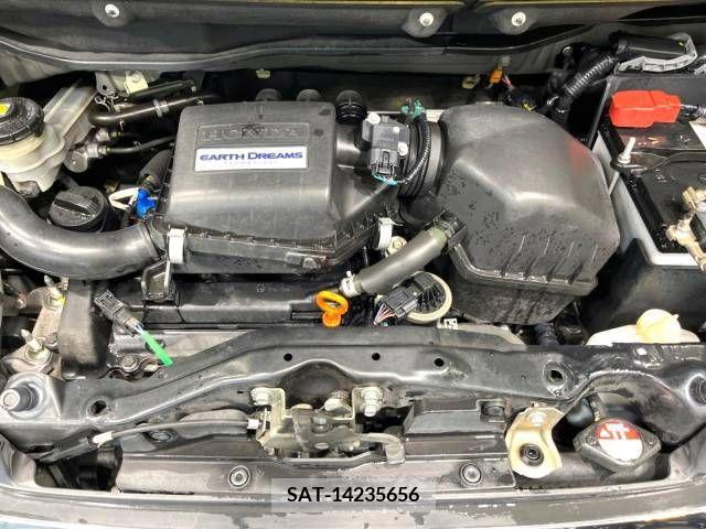 Honda N BOX CUSTOM 2017-06 325689-18