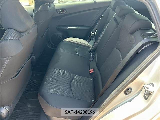 Toyota PRIUS 2019-04 330007-17