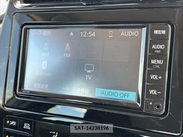 Toyota PRIUS 2019-04 330007-2
