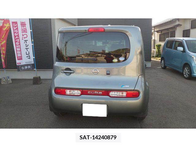 Nissan CUBE 2011-02 236847-2