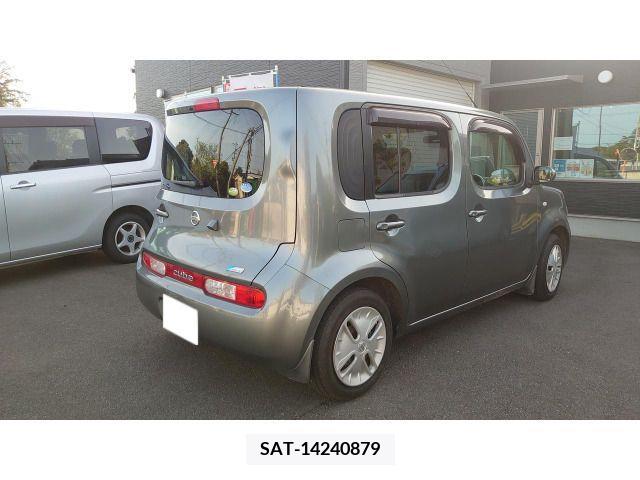 Nissan CUBE 2011-02 236847-1