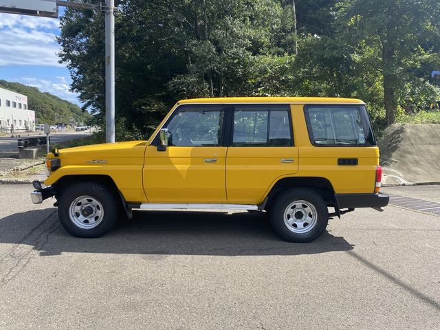 Toyota LAND CRUISER 2000-02 17332-11