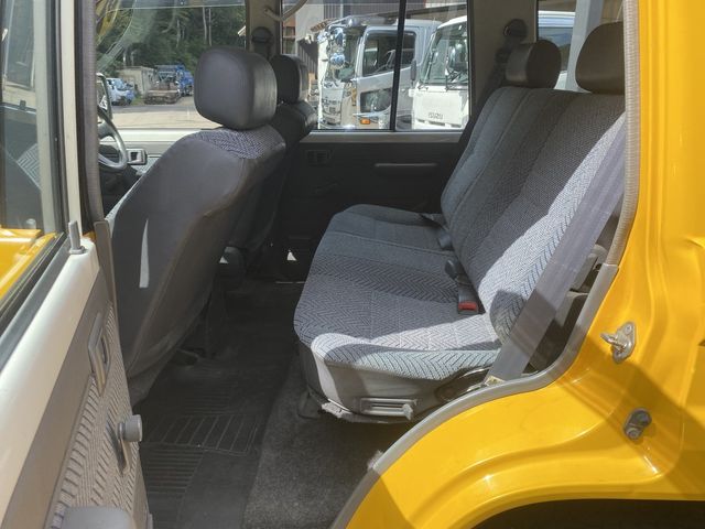 Toyota LAND CRUISER 2000-02 17332-17