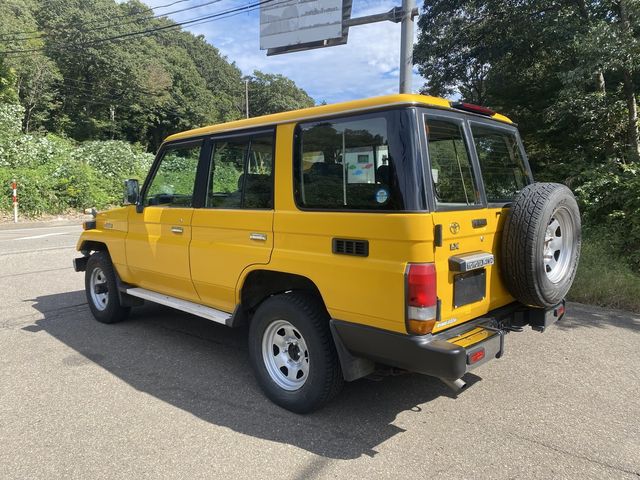 Toyota LAND CRUISER 2000-02 17332-10