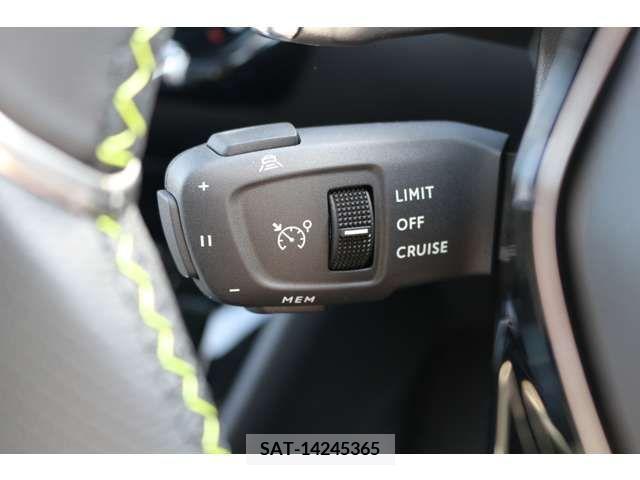 Peugeot 2008 2023-11 317391-6