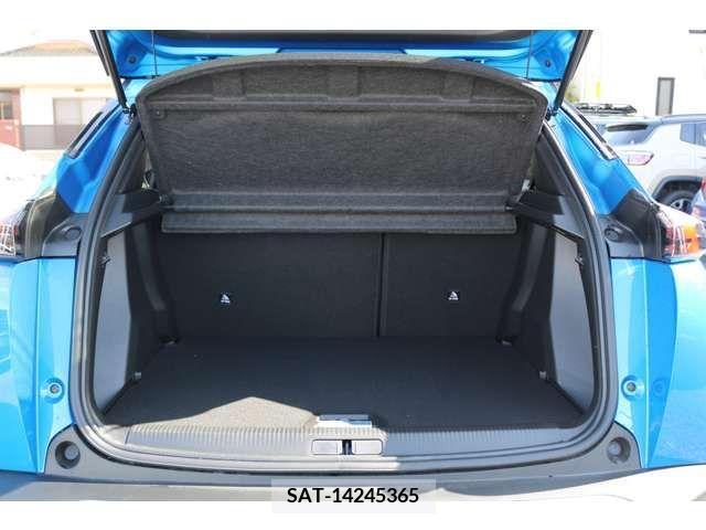 Peugeot 2008 2023-11 317391-15