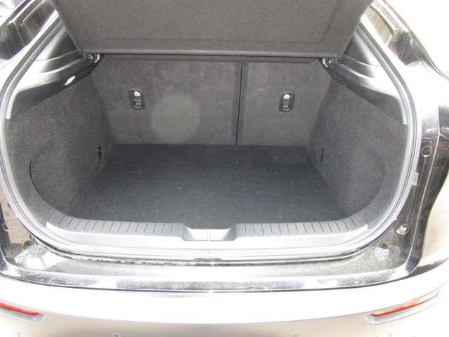 Mazda CX-30 2020-11 2652-18