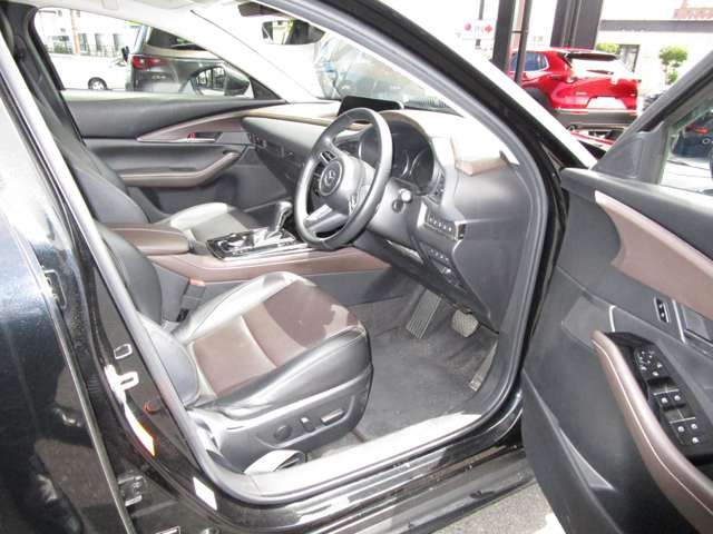 Mazda CX-30 2020-11 2652-10