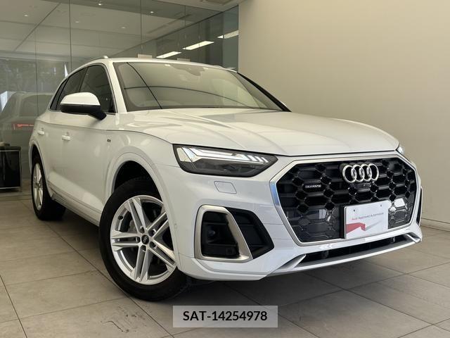 Audi Q5 2021-04 317982-4