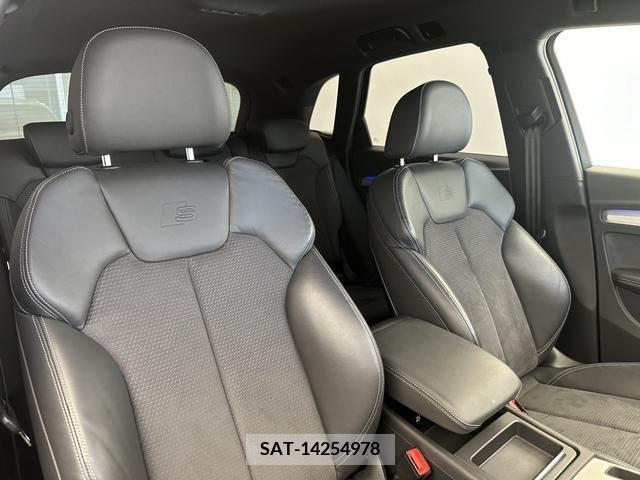 Audi Q5 2021-04 317982-13