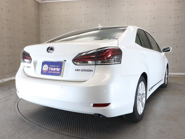 Lexus HS 2014-06 14139-1