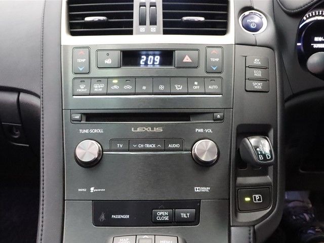 Lexus HS 2014-06 14139-14