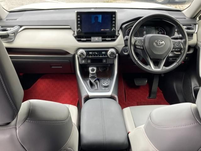 Toyota RAV4 2020-09 25138-1