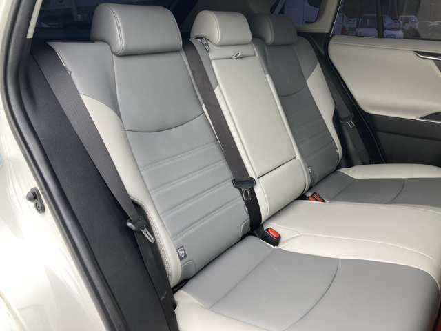 Toyota RAV4 2020-09 25138-24