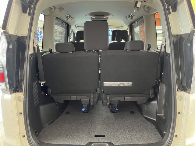 Nissan SERENA 2018-10 27791-4