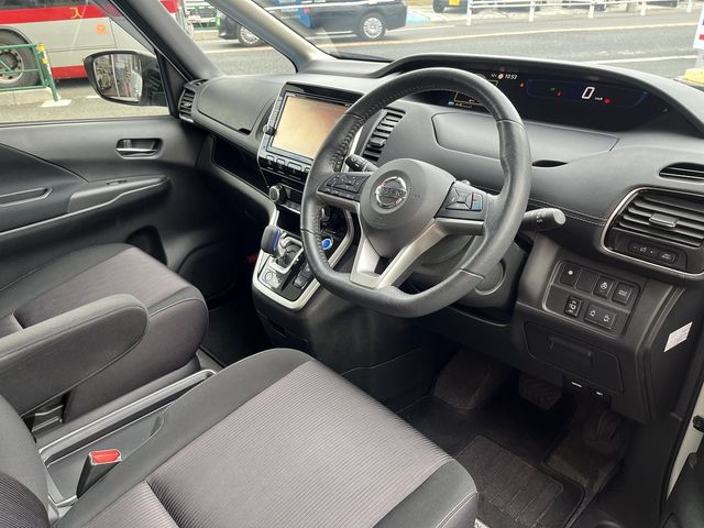 Nissan SERENA 2018-10 27791-8