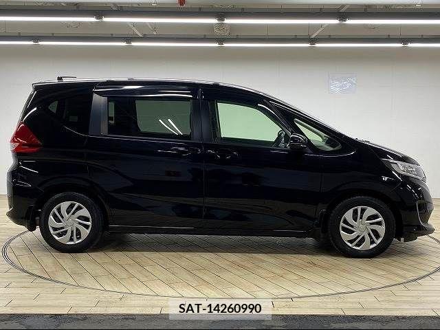 Honda FREED 2017-08 211536-13