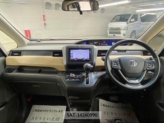 Honda FREED 2017-08 211536-1