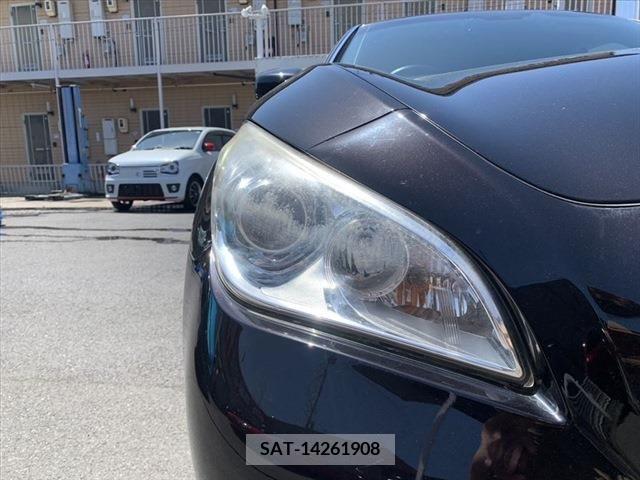 Nissan FUGA HYBRID 2013-01 270677-11