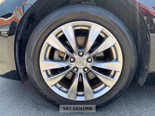 Nissan FUGA HYBRID 2013-01 270677-17