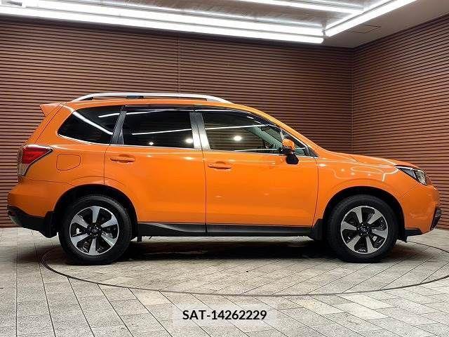 Subaru FORESTER 2016-09 337707-17