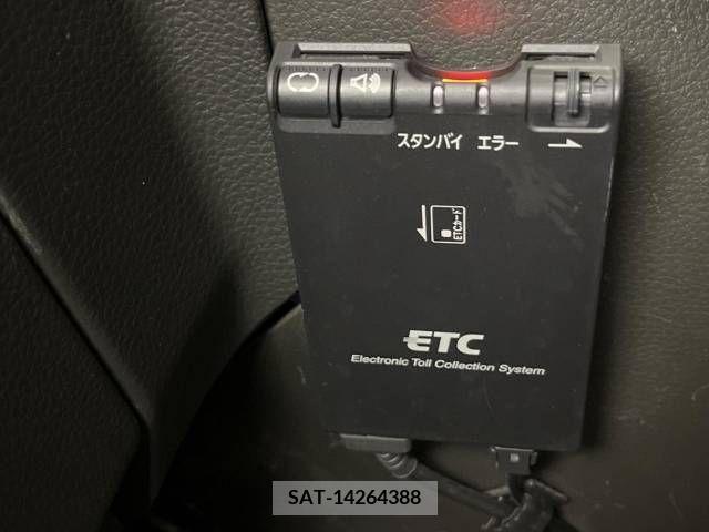 Nissan CUBE 2013-05 295461-4