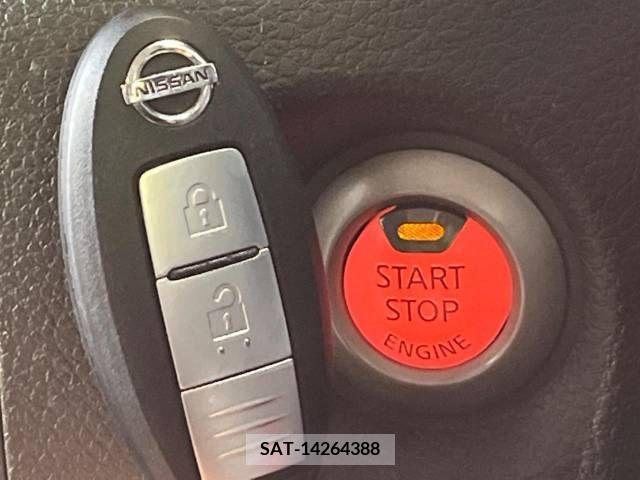 Nissan CUBE 2013-05 295461-5