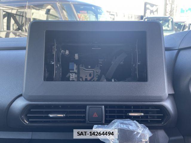 Nissan ROOX 2024-01 205688-11