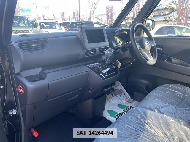 Nissan ROOX 2024-01 205688-24