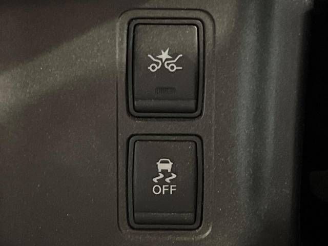 Nissan SERENA 2017-05 12110-6