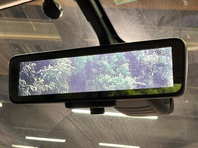 Nissan SERENA 2017-05 12110-8