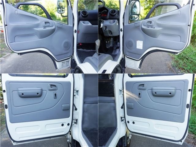 Toyota TOYOACE 2011-08 196068-24