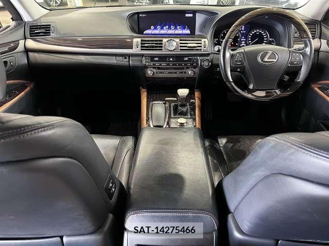 Lexus LS 2013-07 354119-17