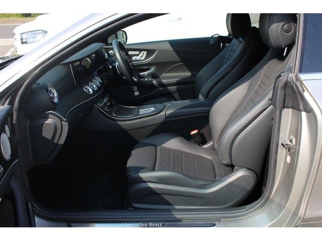 Mercedes Benz E-CLASS 2021-02 2180-14