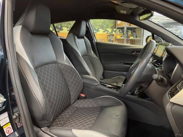 Toyota C-HR 2019-09 20049-9