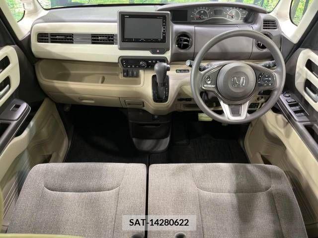 Honda N BOX CUSTOM 2018-04 279382-1