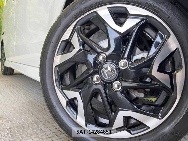 Honda N BOX CUSTOM 2019-05 279168-13