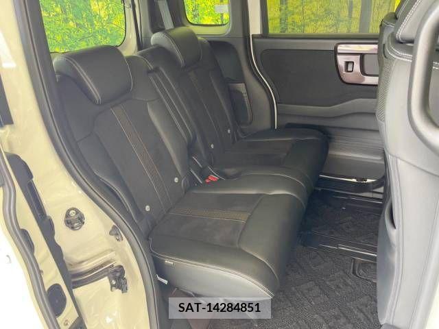 Honda N BOX CUSTOM 2019-05 279168-9