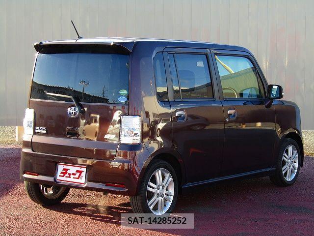 Toyota PIXIS SPACE 2015-03 211356-2