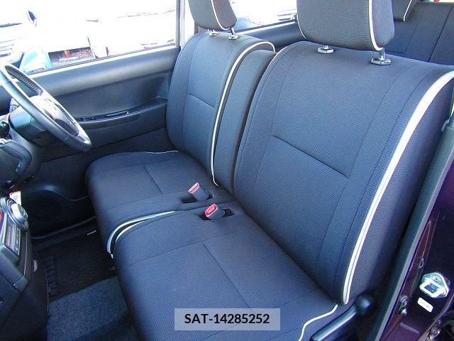 Toyota PIXIS SPACE 2015-03 211356-4