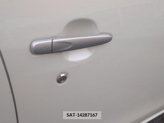 Daihatsu MOVE 2013-05 277928-25
