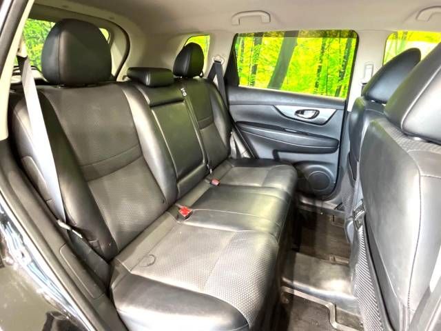 Nissan X-TRAIL 2015-05 18056-8