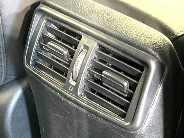 Nissan X-TRAIL 2015-05 18056-19