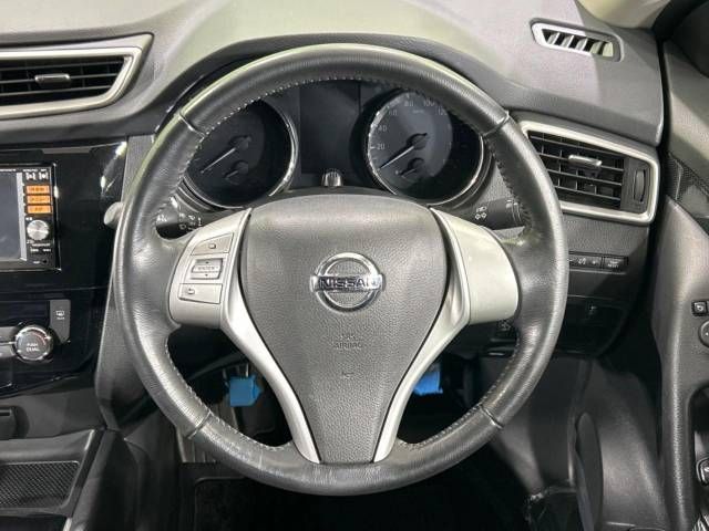 Nissan X-TRAIL 2014-07 195977-11